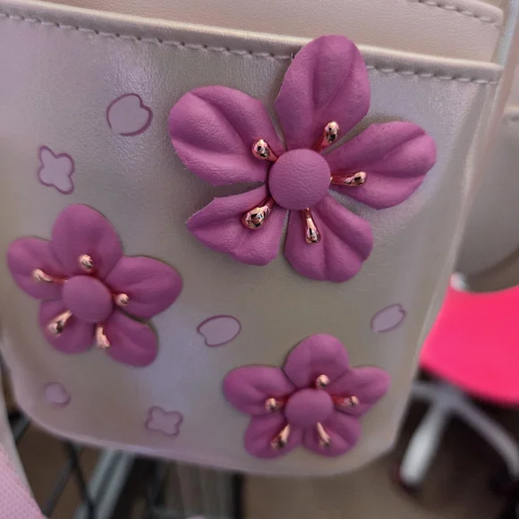 Loungefly Angel And Stitch - Picture 6 of 8